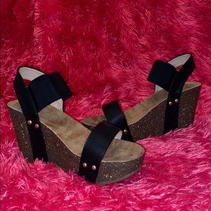 Wedge sandals